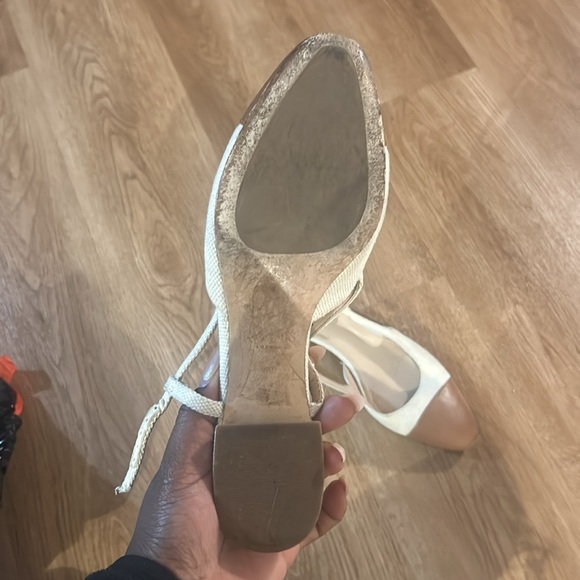 Classic Nude hobbs size 40 - Picture 5 of 5